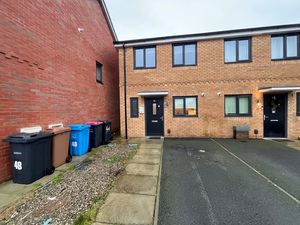 Photo 1- click for photo gallery